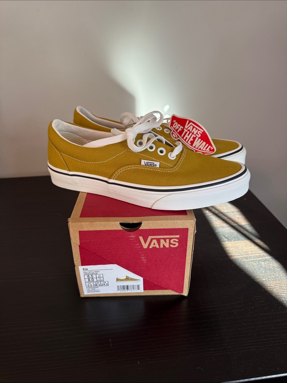 Vans Era in Olive Oil W8 NWT